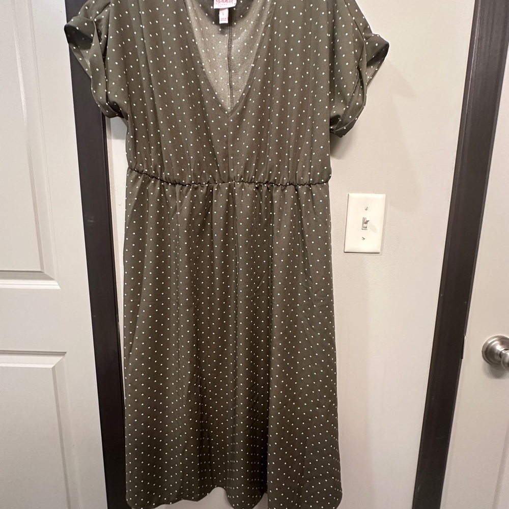 Green Smocked Wrap Midi Dress with Puff Sleeves